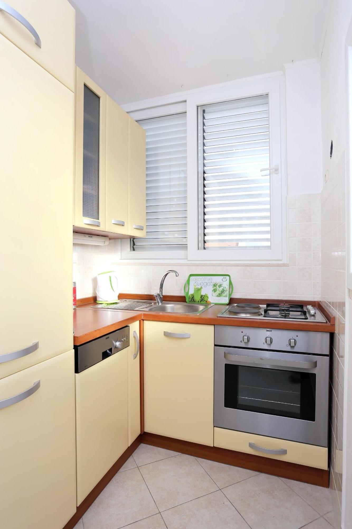 Apartments By The Sea Kastel Kambelovac, Kastela - 8679 Номер фото